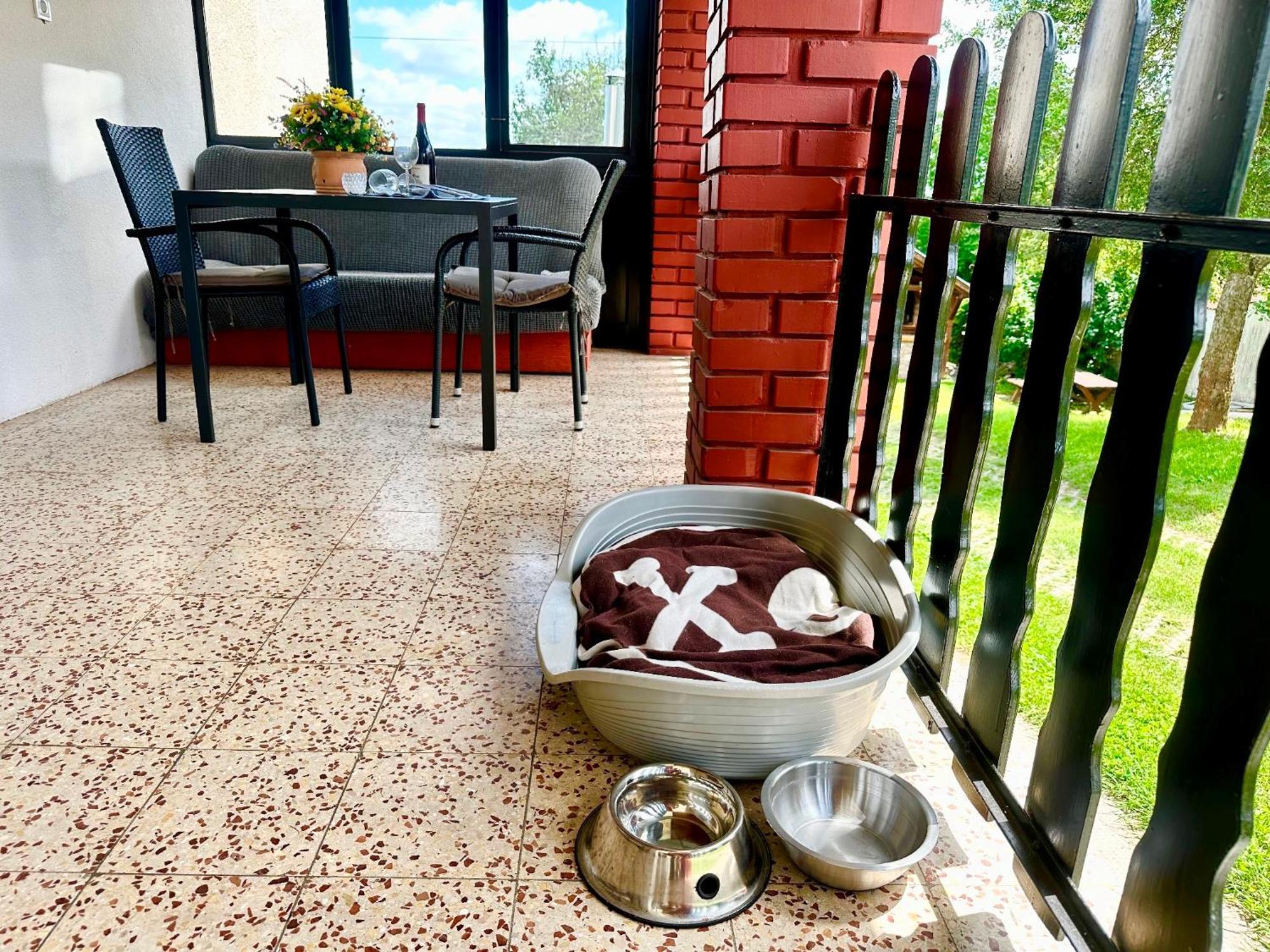 Szent Orban Panzio - Kutyabarat Apartmanok Zalakaros Oda fotoğraf