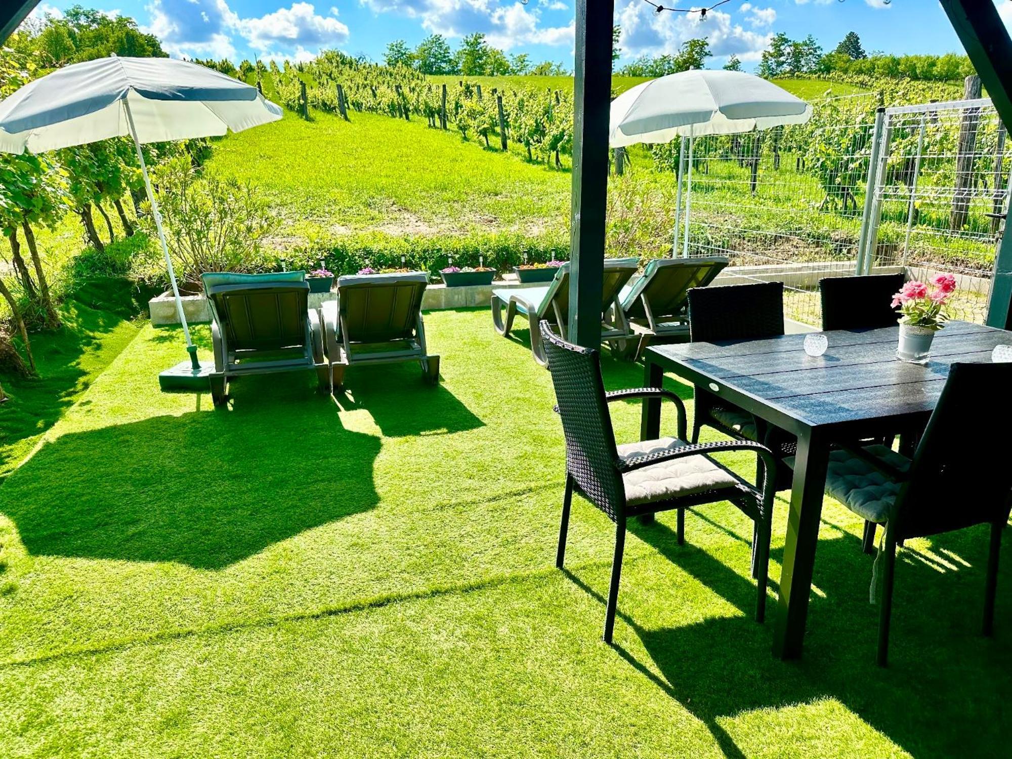 Szent Orban Panzio - Kutyabarat Apartmanok Zalakaros Dış mekan fotoğraf